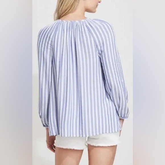 Vineyard Vines Women's Savannah Sail Stripe Popover Top in Blue NWT - Size Med - Picture 3 of 11